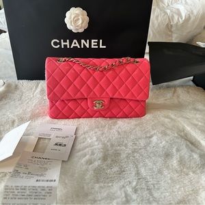 ❤️❤️❤️Brand New ❤️❤️❤️CHANEL CLASSIC FLAPBAG BRILLIANT ROSE